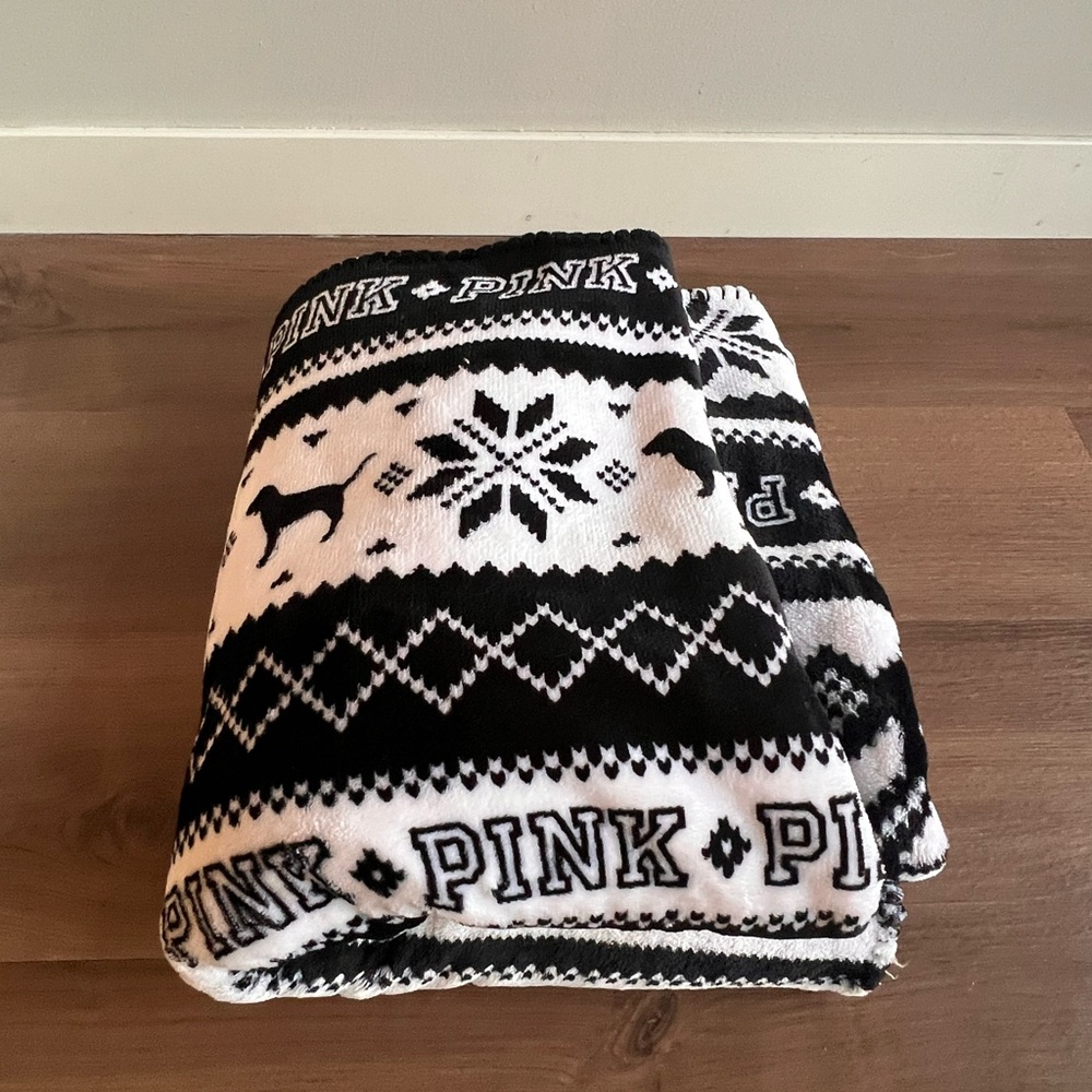 PINK Victoria's Secret Black and White Blanket